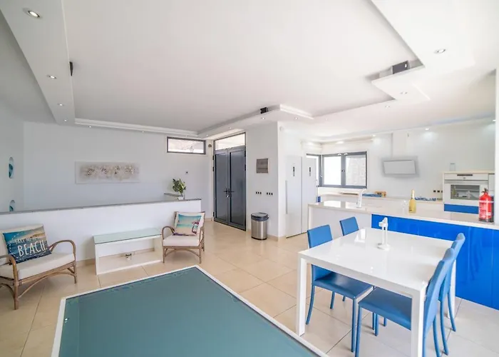 Casa Playa Vista * Playa Blanca